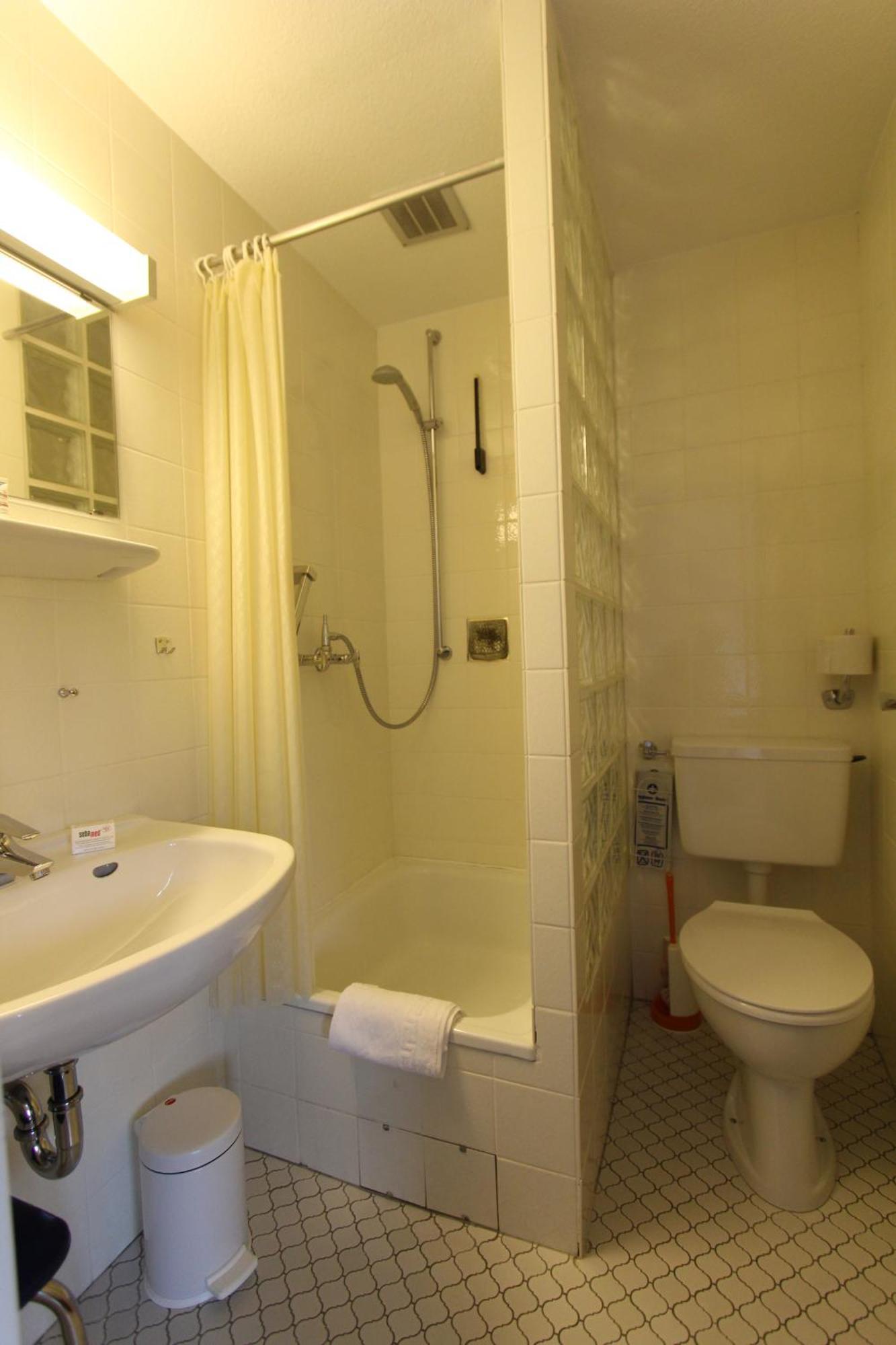 Hotel Gasthaus Troester Schmallenberg Zewnętrze zdjęcie