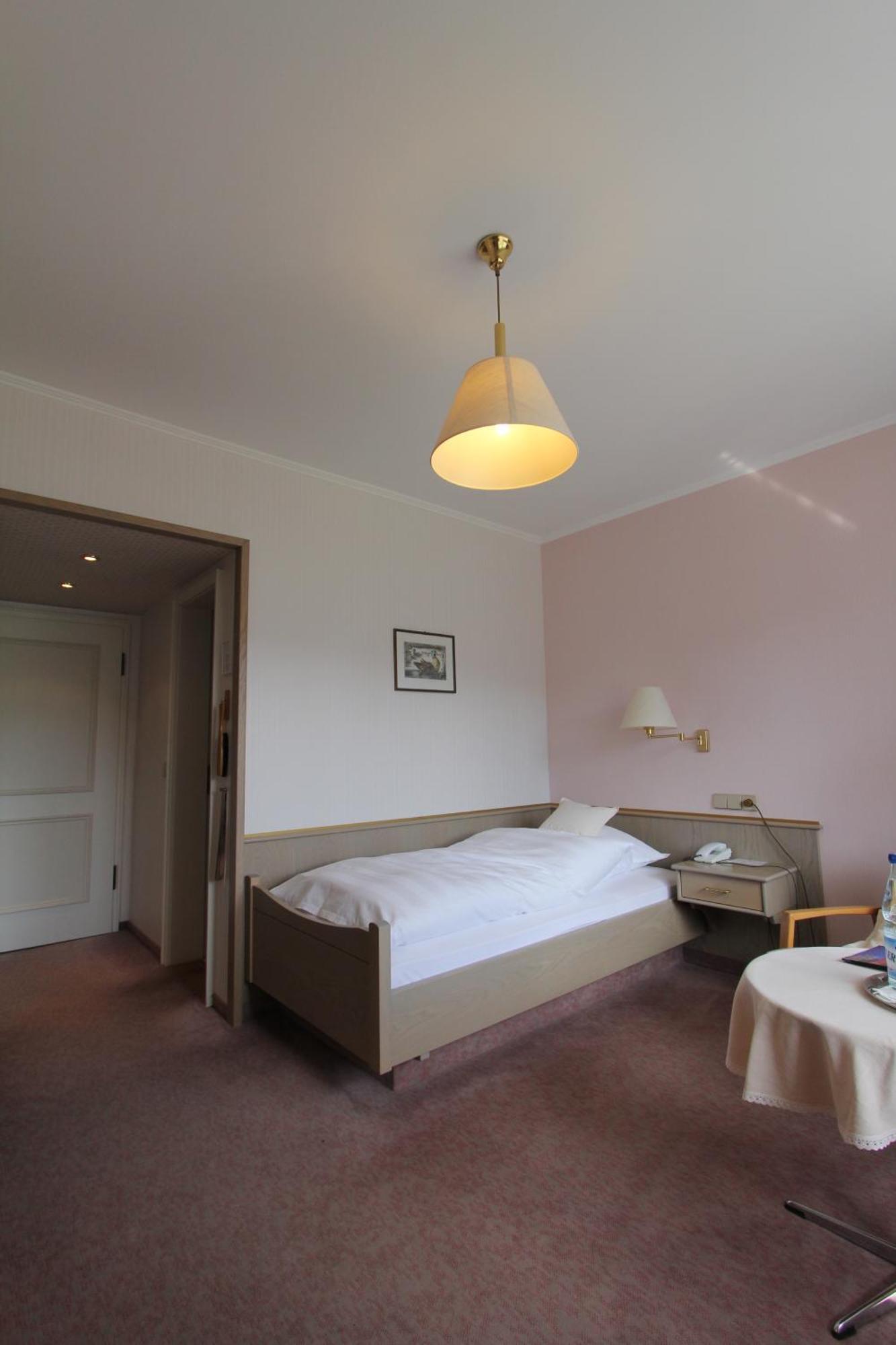 Hotel Gasthaus Troester Schmallenberg Zewnętrze zdjęcie