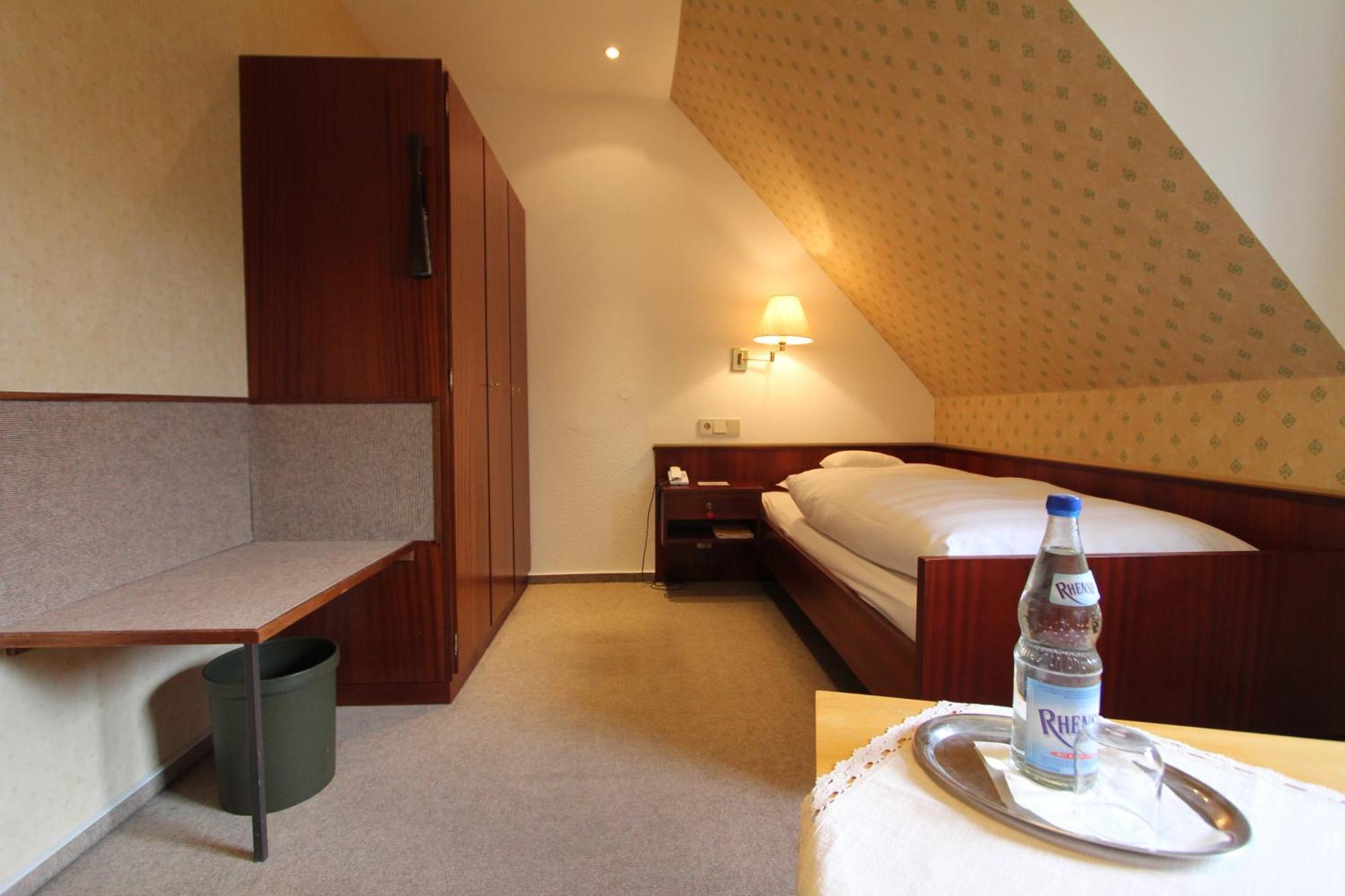 Hotel Gasthaus Troester Schmallenberg Zewnętrze zdjęcie